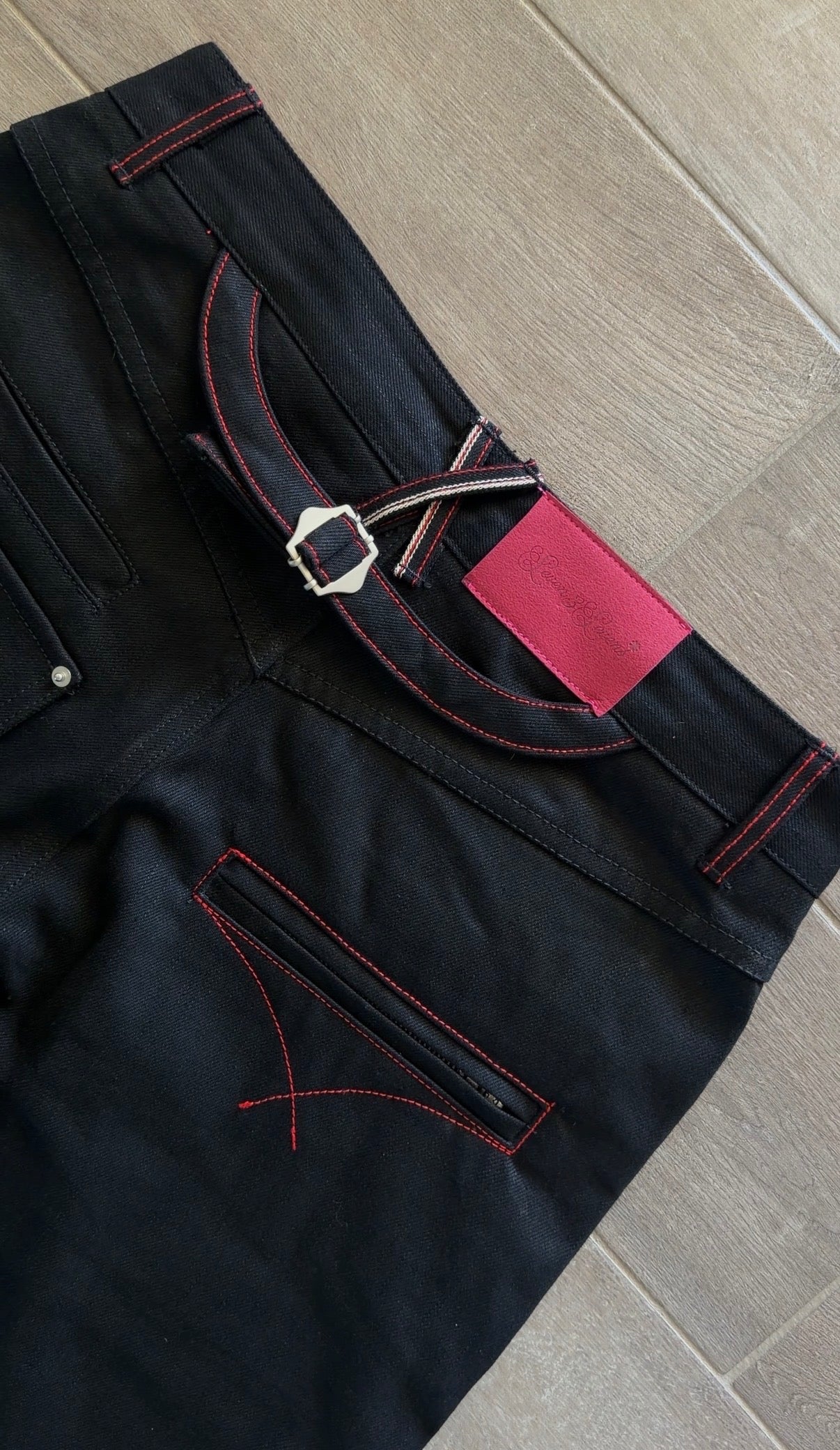 Jet black selvedge (PREORDER)